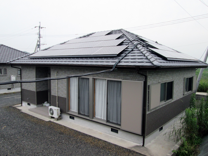 野口瓦工業,鹿児島県鹿屋市,太陽光発電、屋根リフォームトップ画像